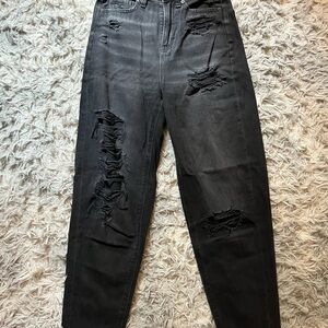 American Eagle Outfitters Relaxed Mom Jeans